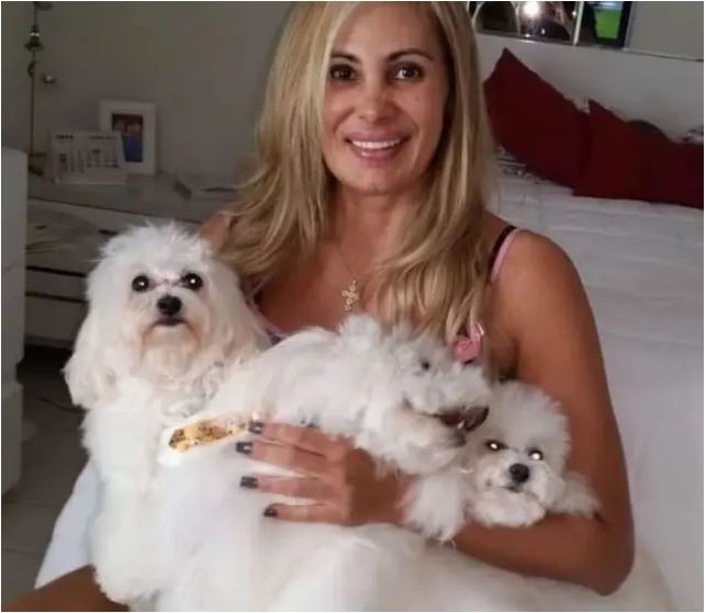 Capa: Ex-modelo Ângela Bismarchi é acusada de maus-tratos a animais