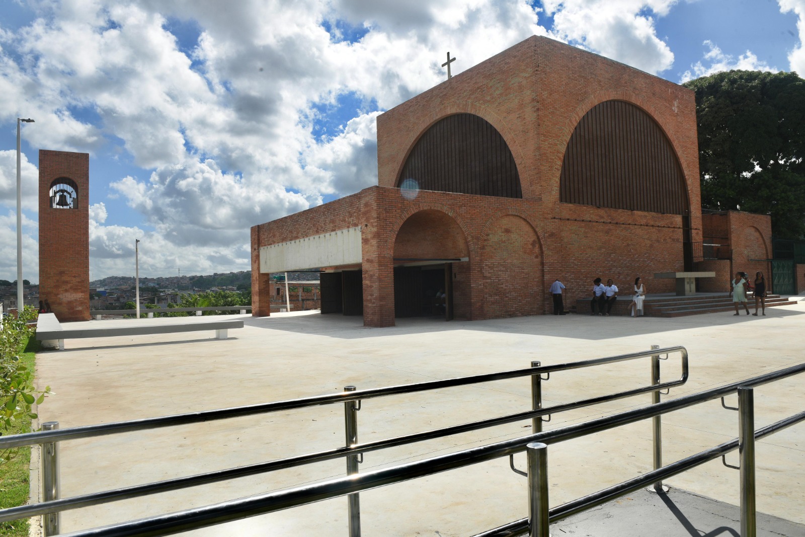 Capa: Igreja dos Alagados tem entorno requalificado para estimular turismo religioso