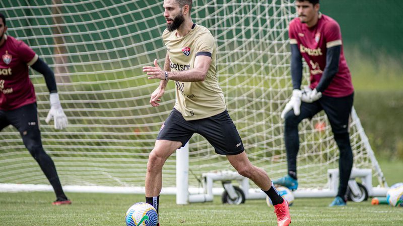 Capa: Após julgamento, Wagner Leonardo é absolvido e estará no jogo contra o Atlético-GO