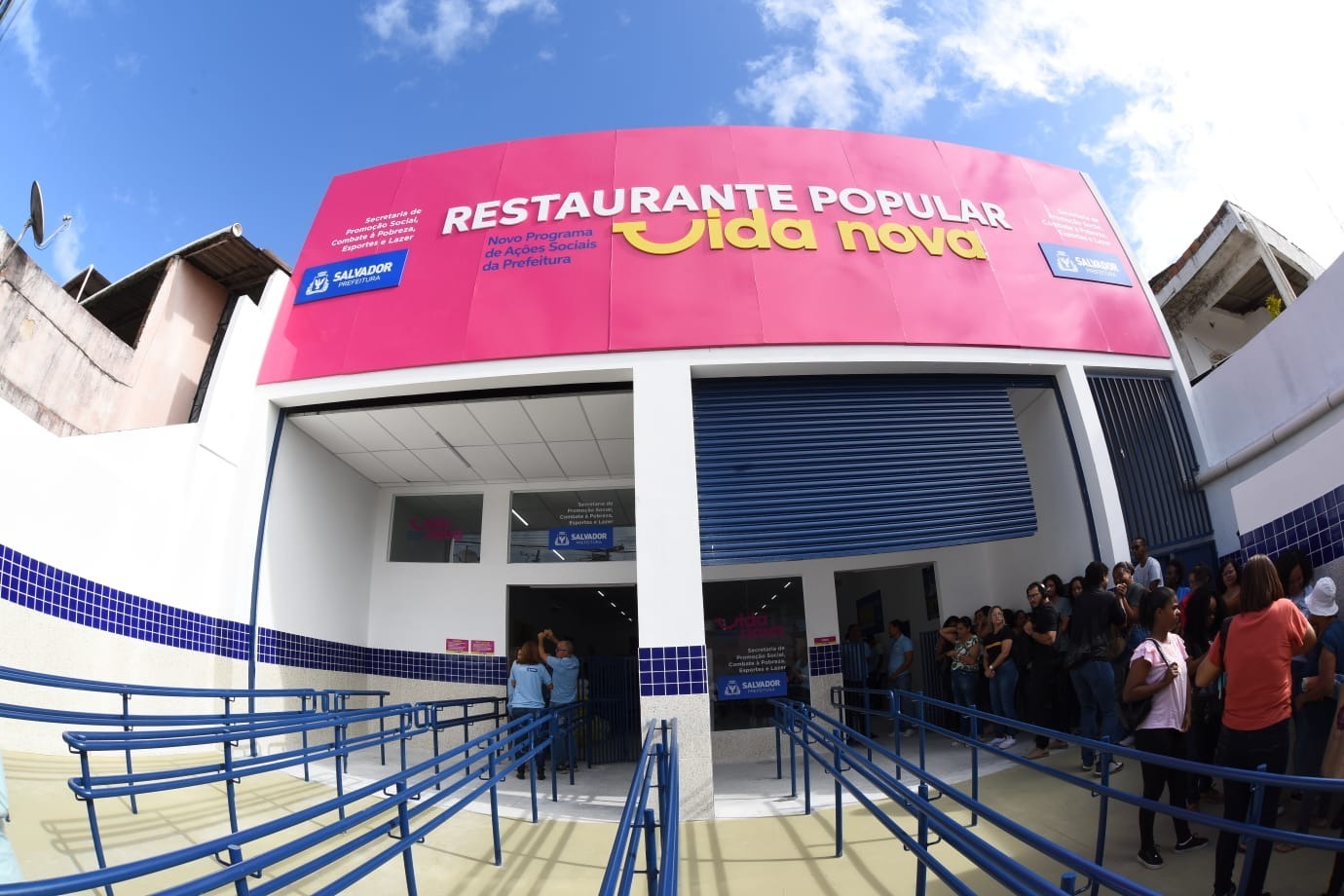 Capa: Salvador ganha 6º Restaurante Popular em Sussuarana e alcança 2,8 mil refeições gratuitas por dia