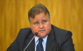 Capa: Geddel alerta Bruno Reis para “segurar a matilha”: “Se vier abaixo da linha da cintura, vai virar carnificina”