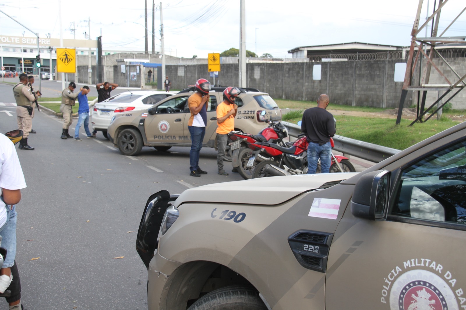 Capa: Sete pessoas são presas e cinco veículos recuperados durante Operação Integrada na RMS