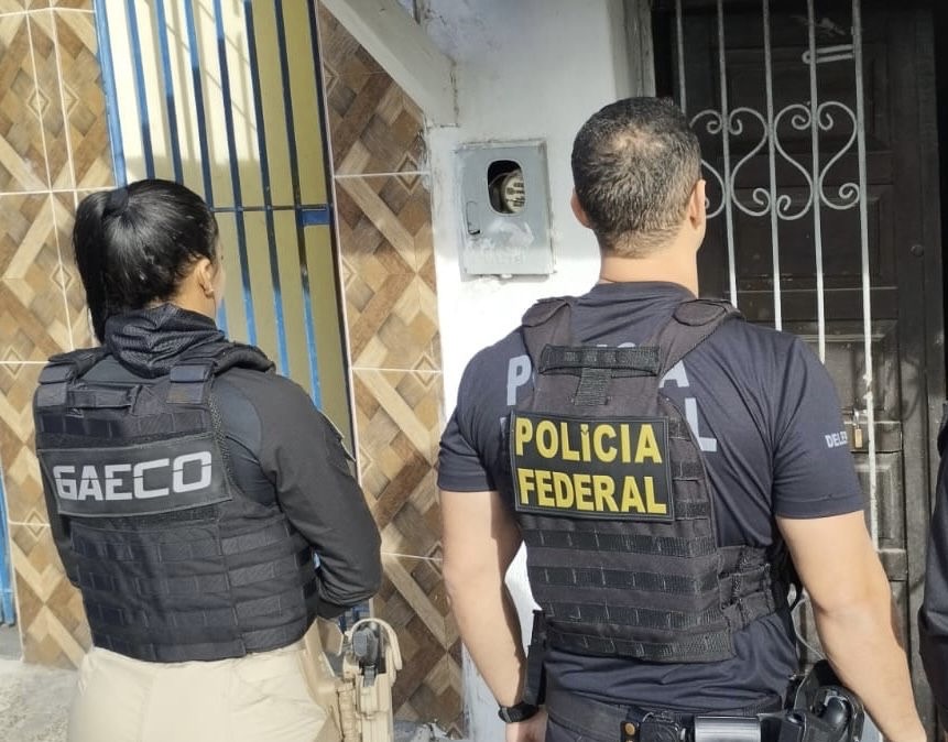 Capa: POLÍCIA FEDERAL E GAECO/BA DEFLAGRAM OPERAÇÃO EM COMBATE A FRAUDES EM SAQUES DO FGTS