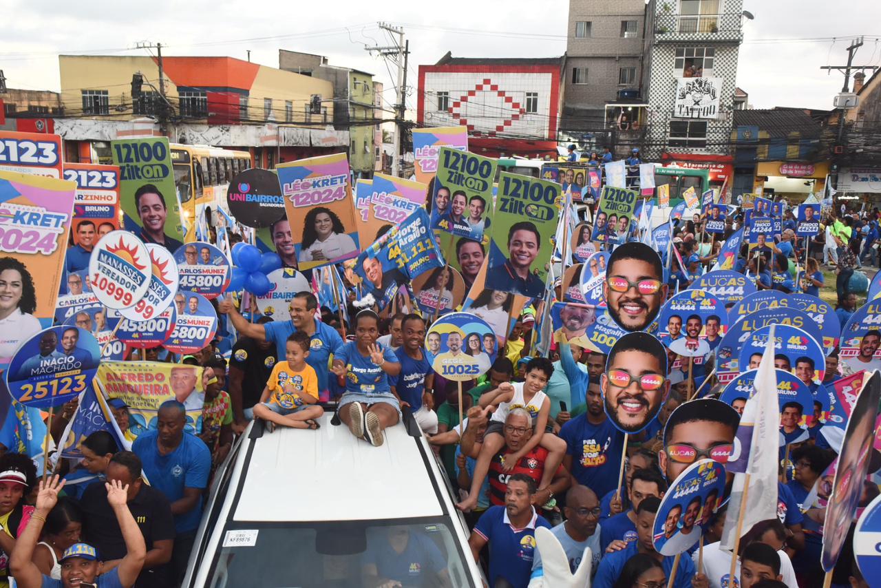 Capa: “Essa aqui, sim, é a maior caminhada da Caixa D’Água e do IAPI”, celebra Bruno Reis