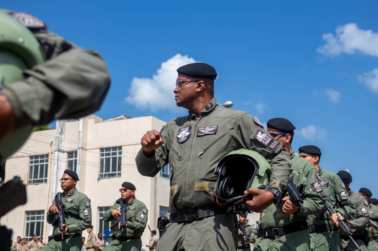 Capa: 1.518 policiais militares desfilam e atuam no policiamento do 7 de Setembro