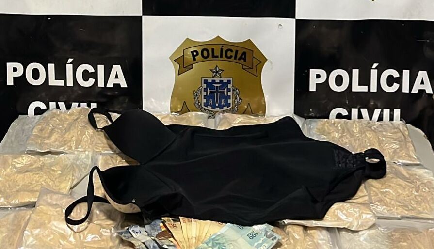 Capa: Polícia desmonta esquema e prende mulher que trazia cocaína da Bolívia